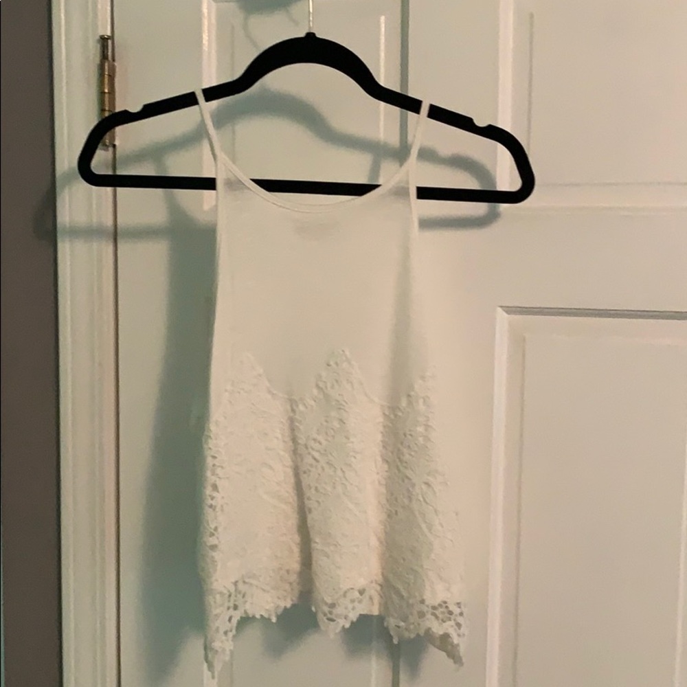 lace cropped tank